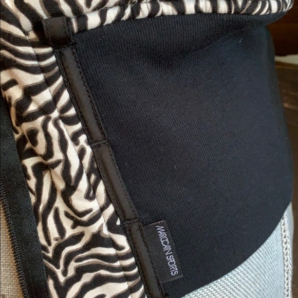 Marc Cain Sport Animal Print Crop Jacket 🌟 - Picture 7 of 16